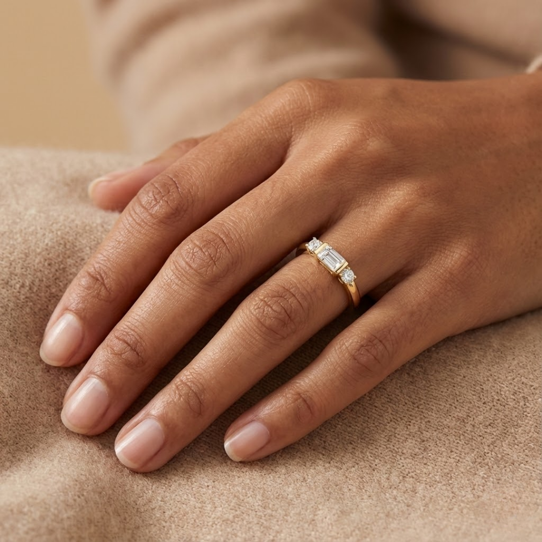 Olivia | Moissanite Sparkle Ring | Gold