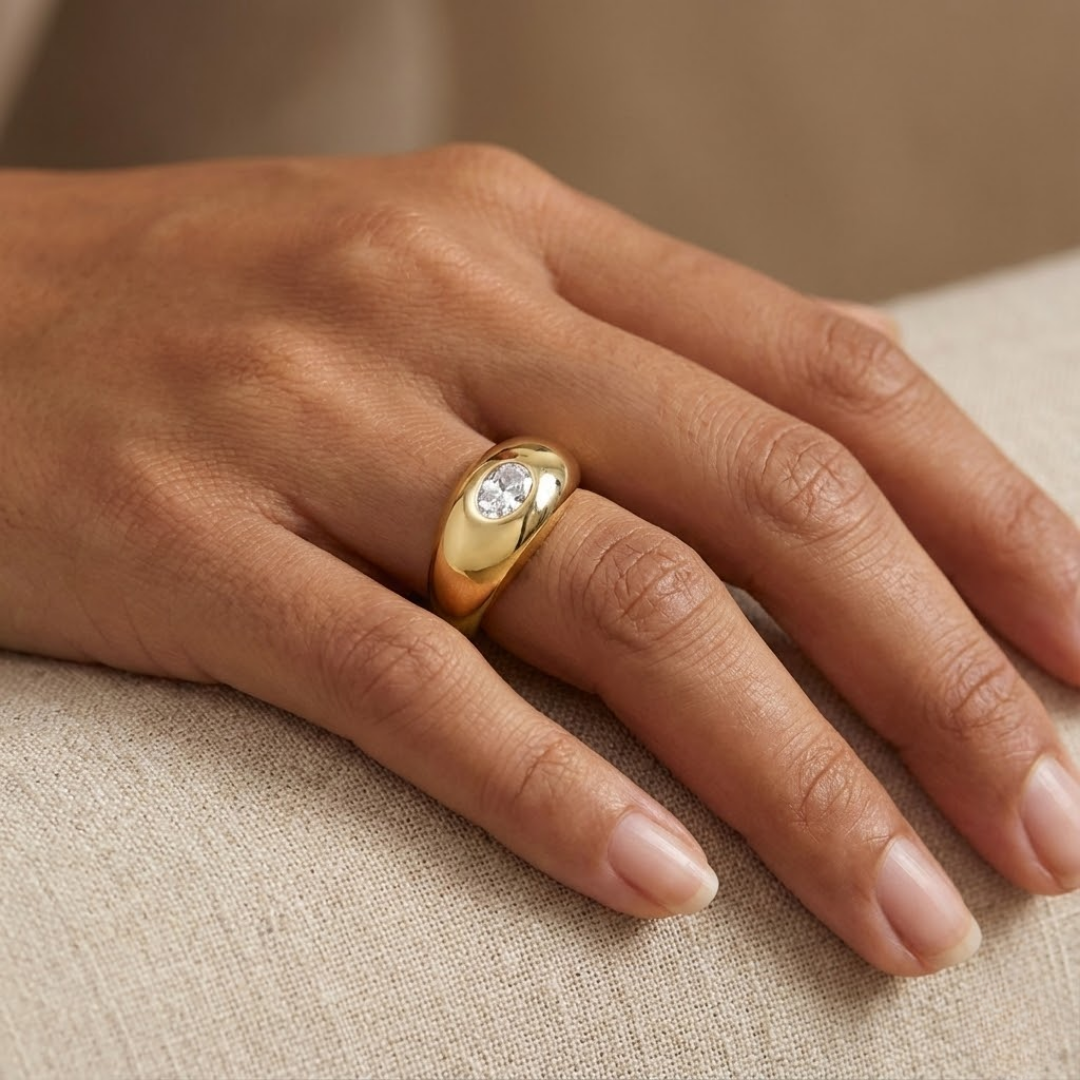 Olivia | Moissanite Sparkle Ring | Gold