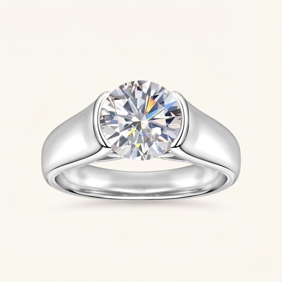 Sophia | Moissanite Brilliance Ring | Gold