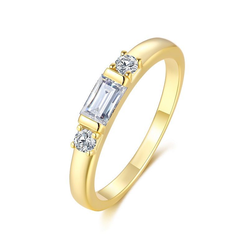 Olivia | Moissanite Sparkle Ring | Gold