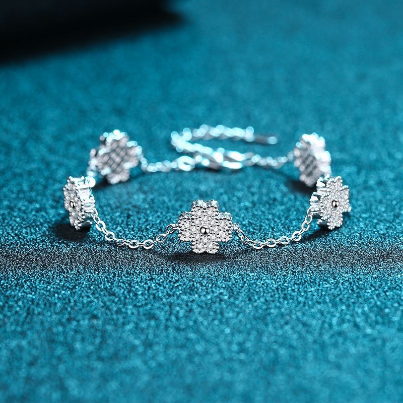 Emily | Moissanite Radiance Bracelet | Silver