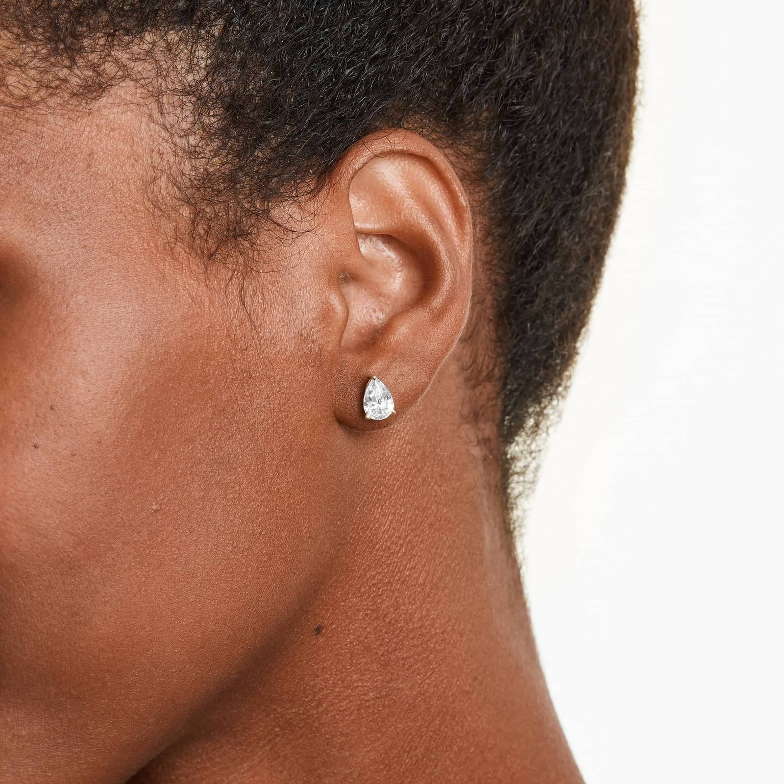 Natalie | Brilliant Moissanite Earrings | Gold