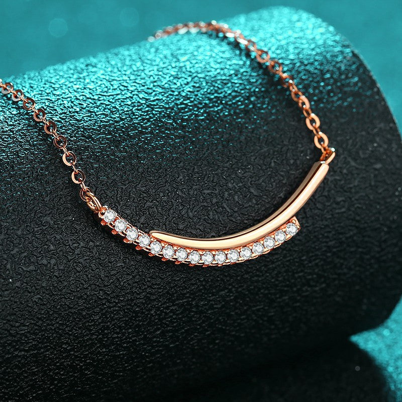 Olivia | Moissanite Sparkle Necklace | Gold