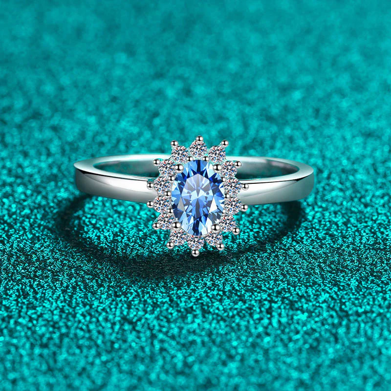Olivia | Moissanite Sparkle Ring | Silver