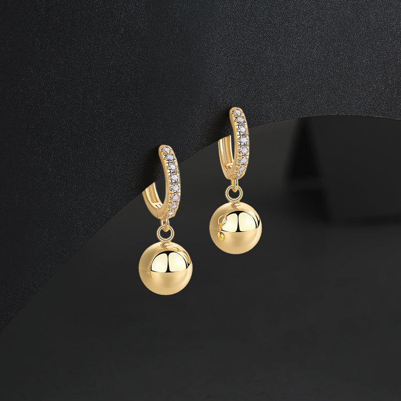 Emma | Classic Moissanite Earrings | Gold