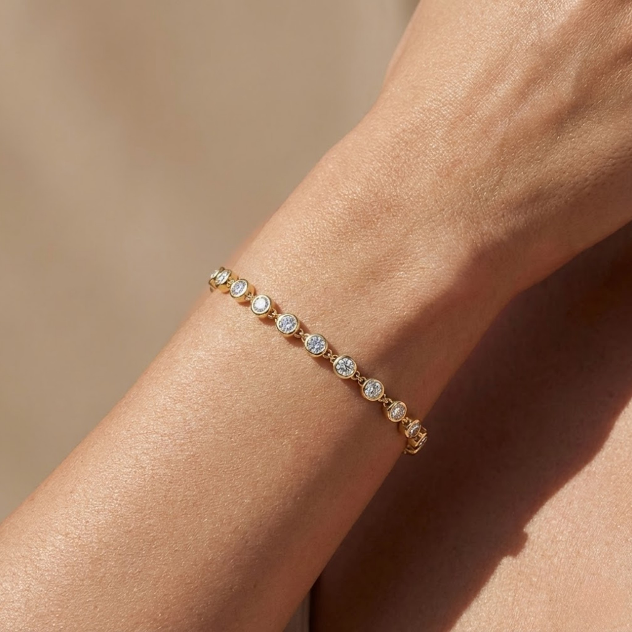 Olivia | Moissanite Radiance Bracelet | Gold