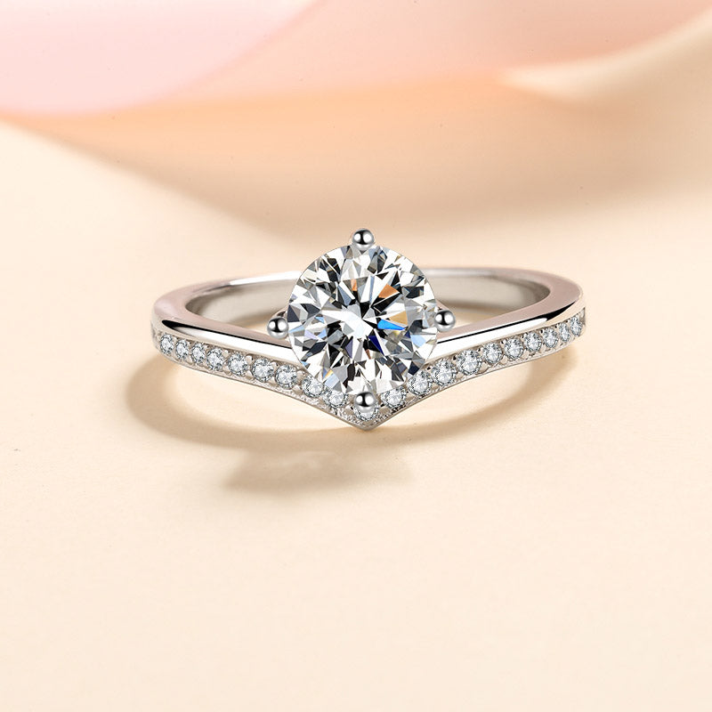 Olivia | Moissanite Sparkle Ring | Silver