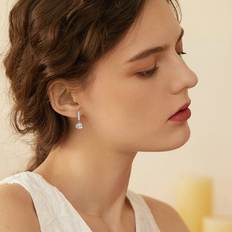 Emma | Classic Moissanite Earrings | Gold